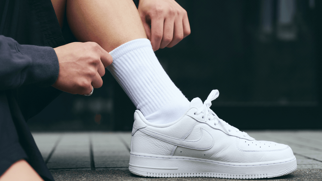 履き心地が良いと評判の靴下をメンズ向けに8ブランド紹介！靴下を選ぶ際のポイントも併せて解説！