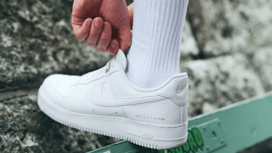 メンズに人気の白スニーカー20選！「ナイキ」「ニューバランス「アディダス」など人気ブランドから厳選して紹介！