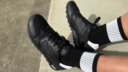 【ガチレビュー】ニューバランス1300の履き心地やサイズ感を実体験を元に解説！おすすめカラーやコラボモデルも紹介！