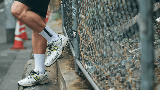 ニューバランスのスニーカーに合わせる靴下の選び方とおすすめブランド7選！