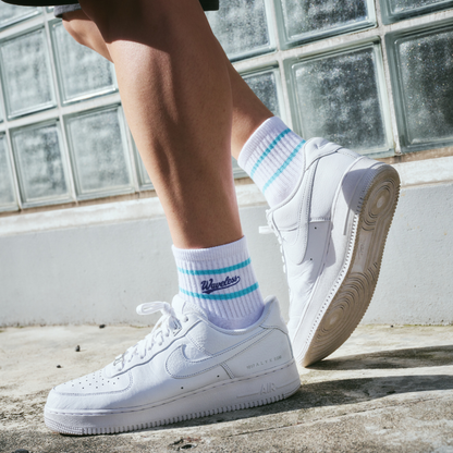 WV015M_white